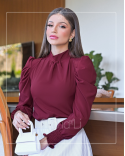 Blusa manga longa princesa com gola alta