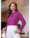 Blusa Manga Longa Gola Alta com Tecido para Laço
