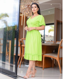 Vestido Midi com Babado e Mangas Bufantes