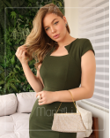 Vestido Midi Elegante com Recorte Moderno na Gola